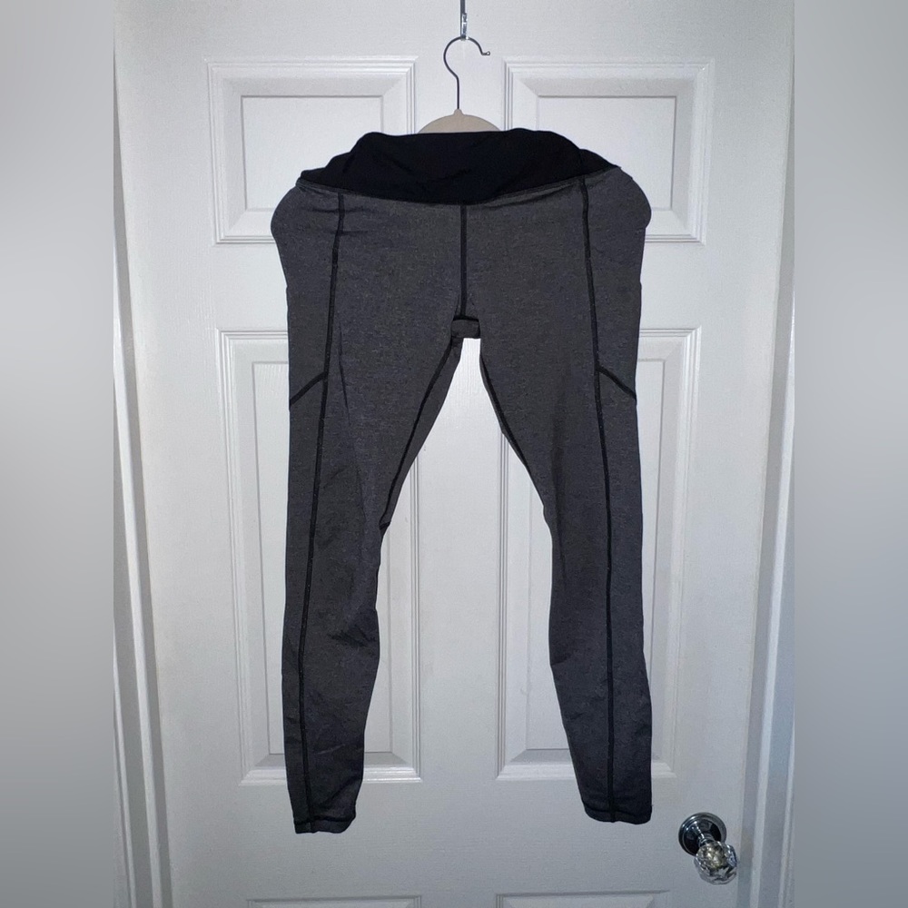 LULULEMON grey leggings